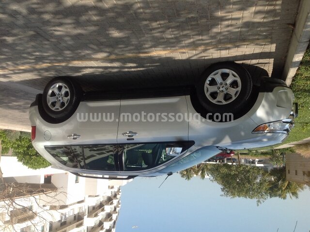 2012 فورد إيدج