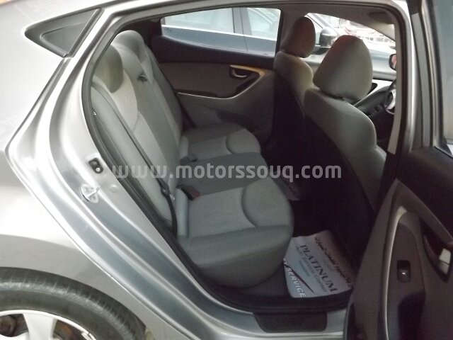 2012 Hyundai Elantra