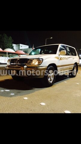 2000 Toyota Land Cruiser