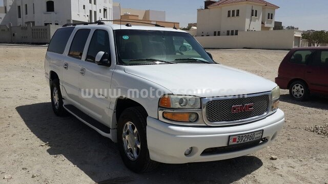 2004 GMC Denali