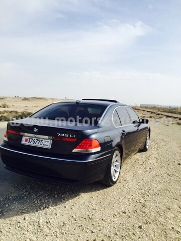 2003 BMW 745