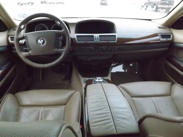 2004 بي إم دبليو 745