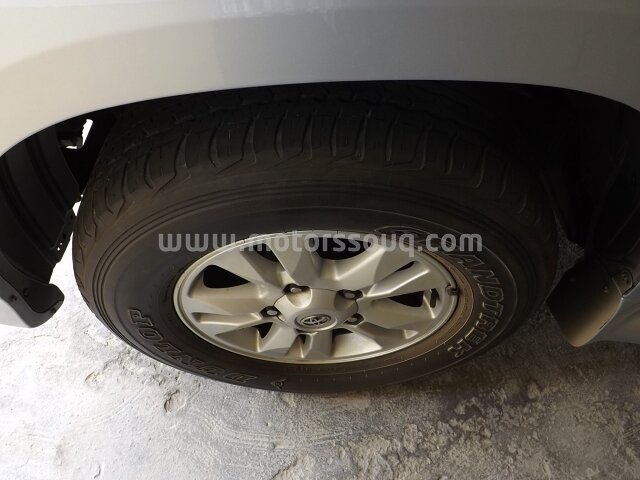 2011 Toyota Land Cruiser