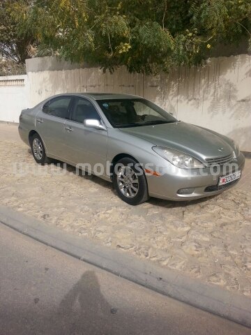 2004 لكزس أخرى