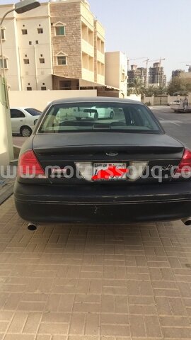 1999 فورد كراون فيكتوريا