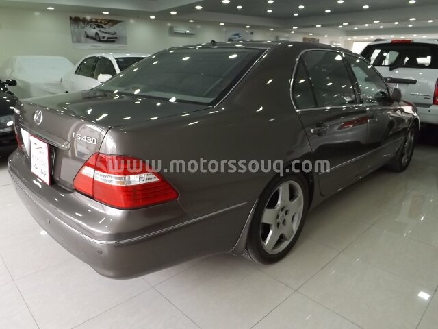 2005 لكزس إل إس