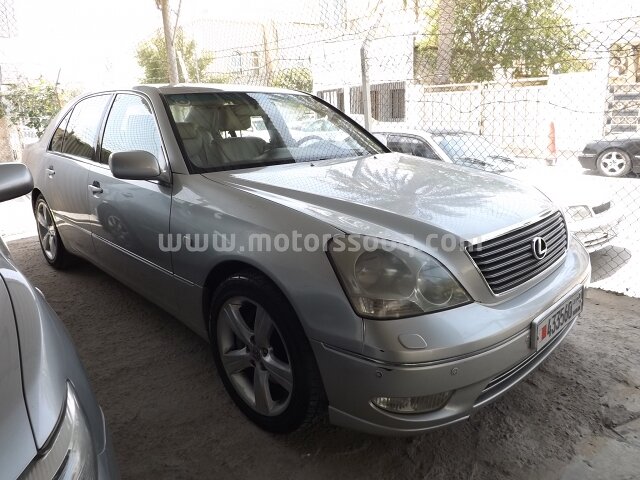 2001 لكزس إل إس