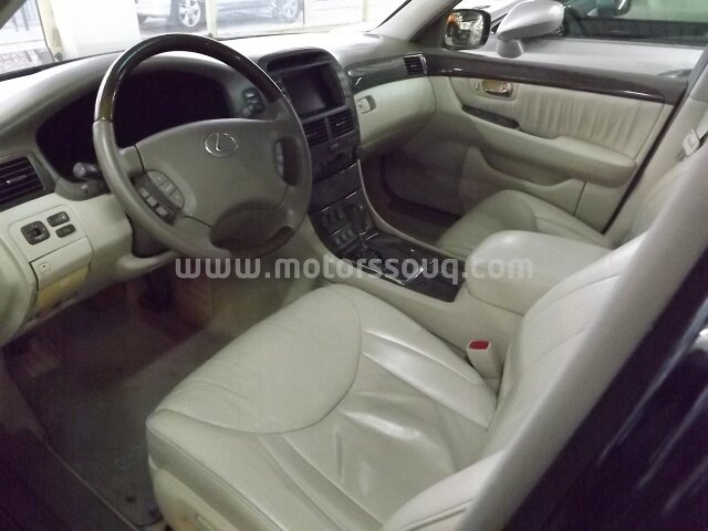 2002 Lexus LS
