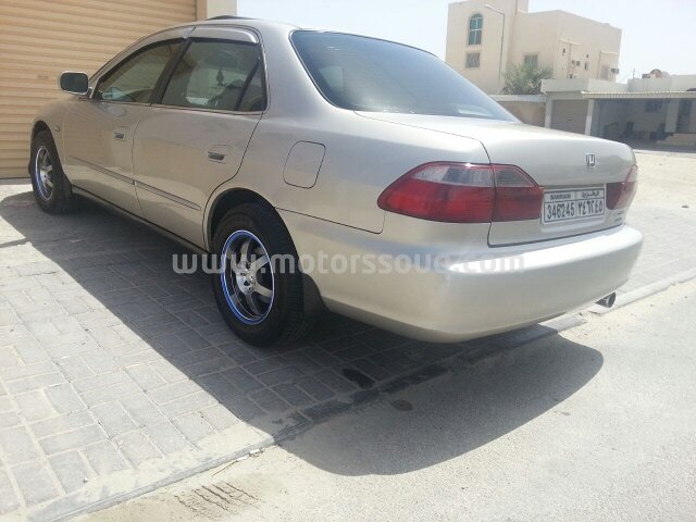 1998 هوندا أكورد