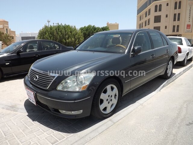 2004 Lexus LS