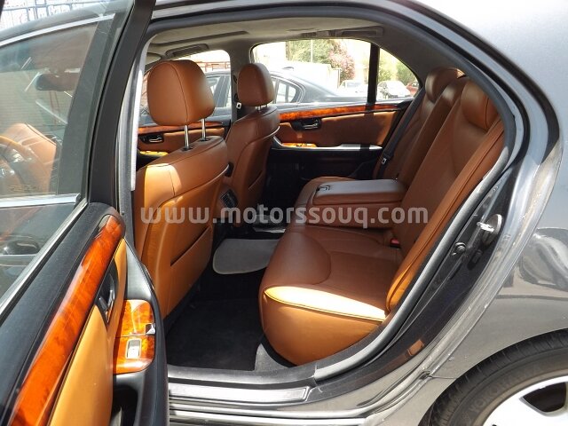2004 Lexus LS