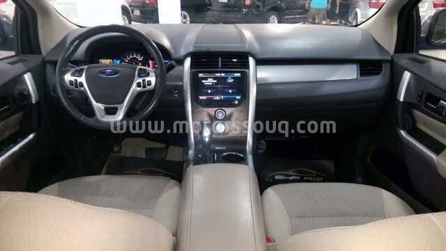 2012 فورد إيدج