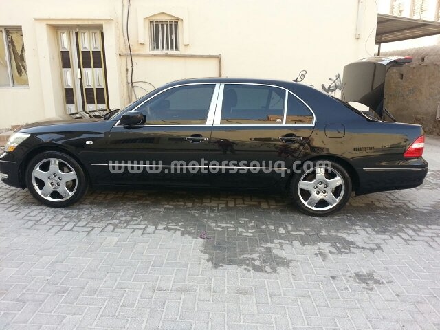 2005 Lexus LS