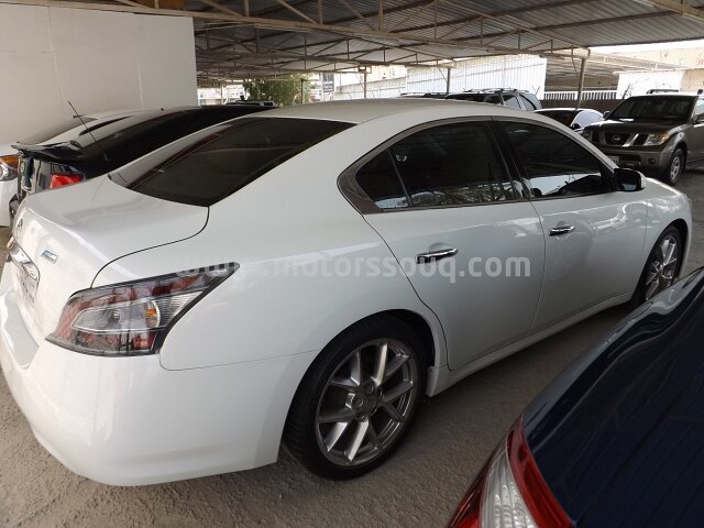 2010 Nissan Maxima