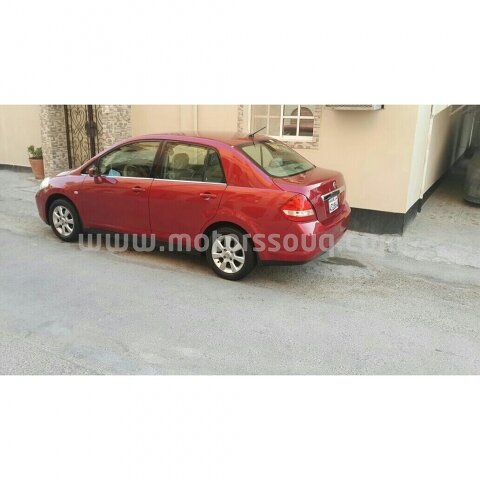 2006 نيسان تيدا