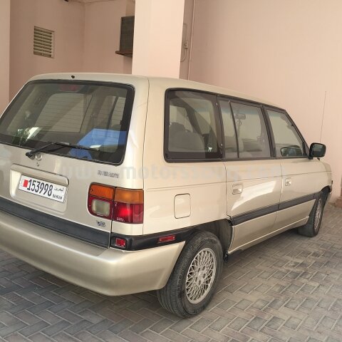 1999 مازدا أخرى