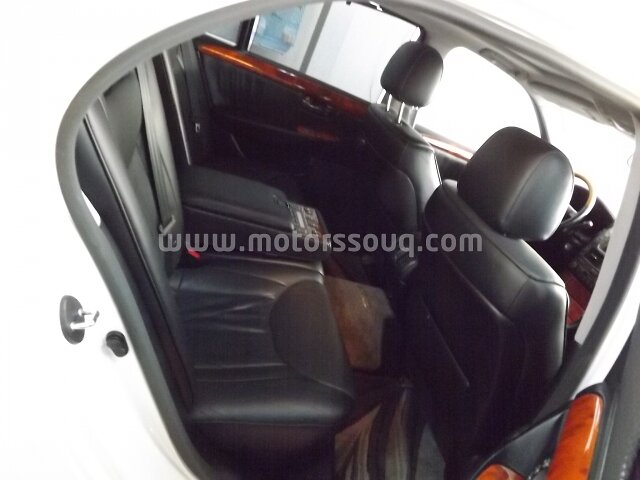 2004 Lexus LS