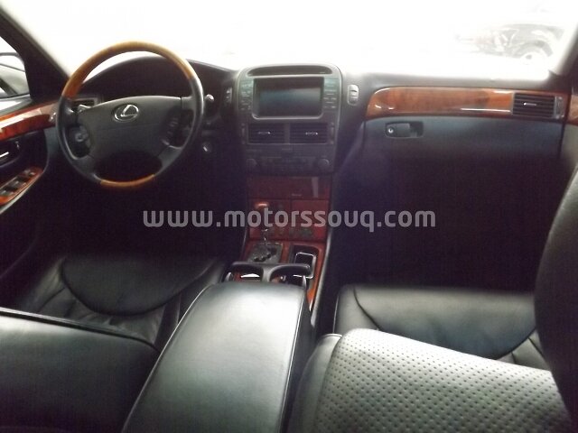 2004 Lexus LS