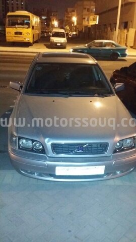 2004 فولفو إس 40