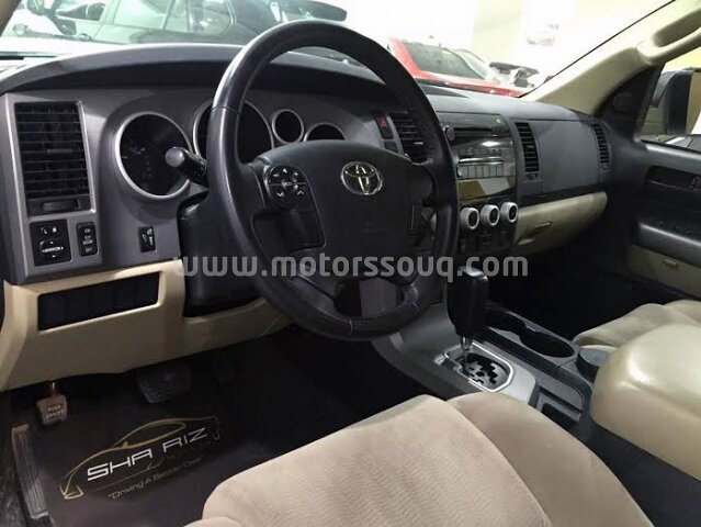 2013 Toyota Sequoia