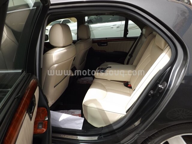 2004 Lexus LS