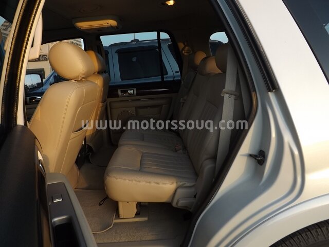 2005 Lincoln Navigator