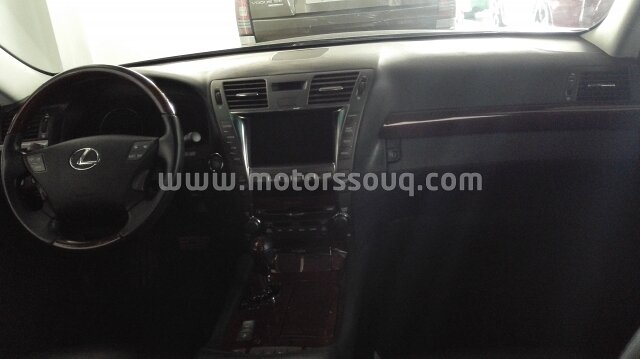 2007 Lexus LS
