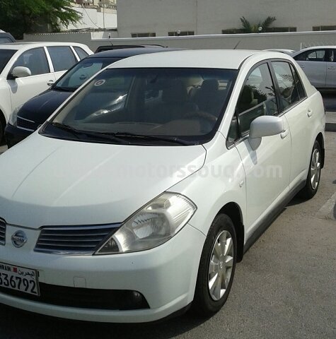 2008 نيسان تيدا