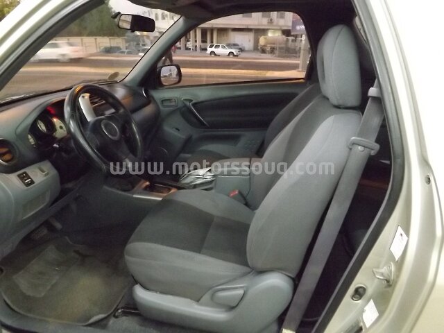 2002 Toyota RAV4
