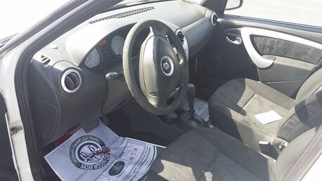 2011 رينو أخرى