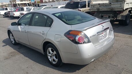 2009 نيسان ألتيما