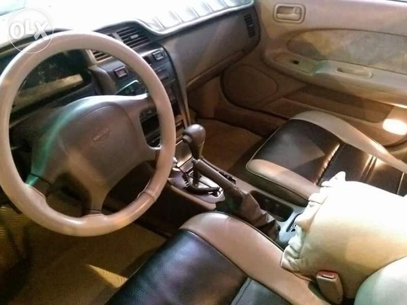 1998 Nissan Maxima