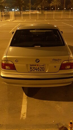 2002 BMW 528