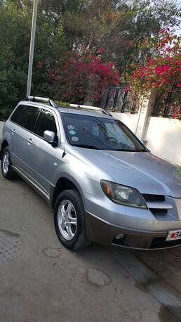 2003 Mitsubishi Outlander