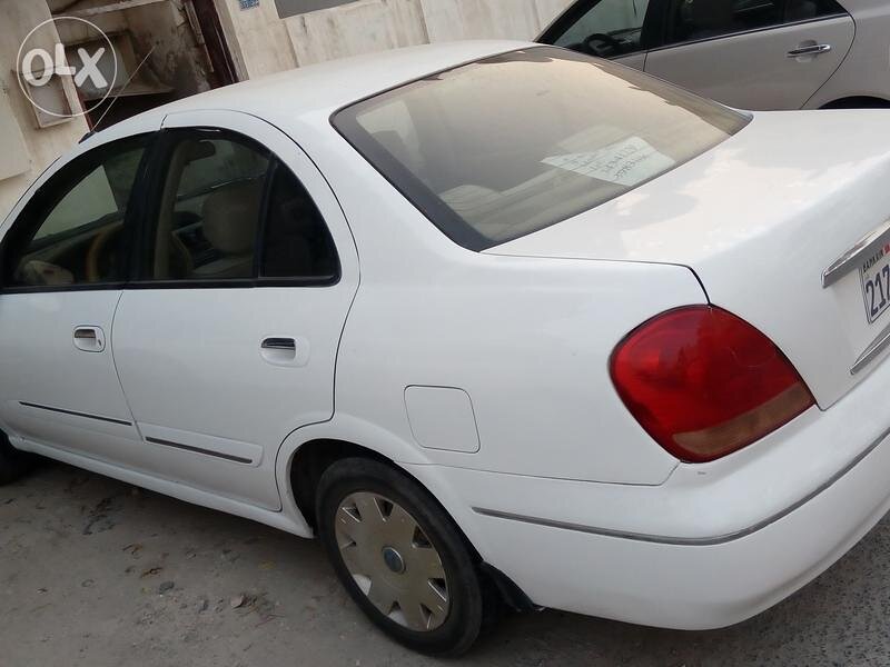 2004 Nissan Sunny