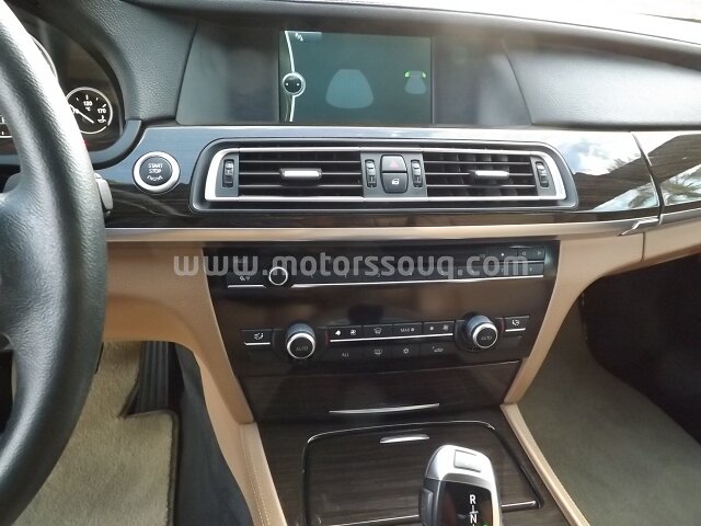 2012 BMW 730