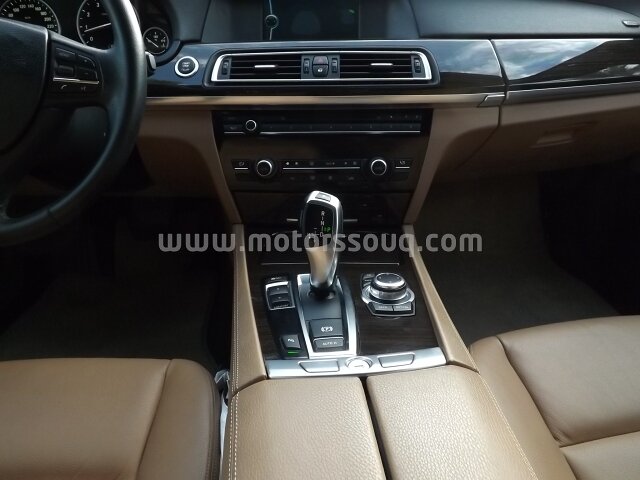 2012 BMW 730