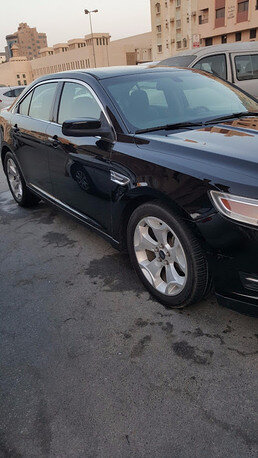 2012 Ford Taurus
