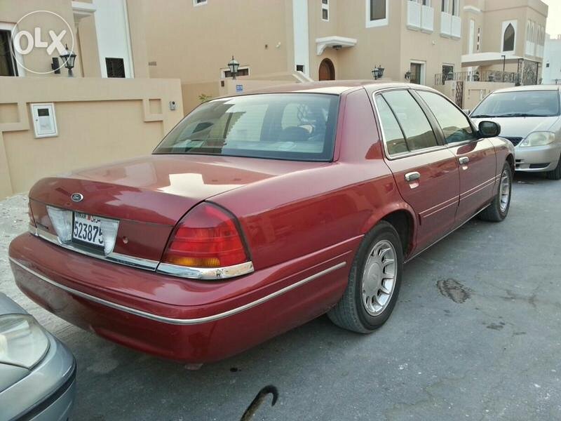 2001 Ford Crown Victoria