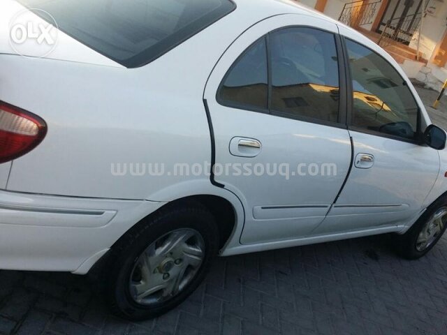 2002 نيسان صني