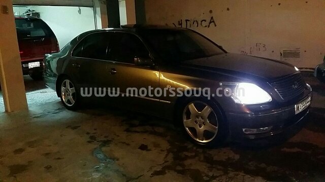 2005 Lexus LS