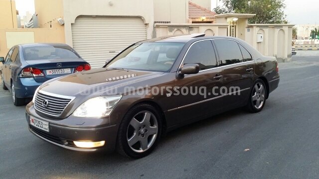 2005 Lexus LS