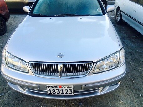 2002 نيسان صني