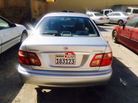 2002 Nissan Sunny