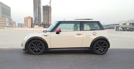 2006 ميني أخرى