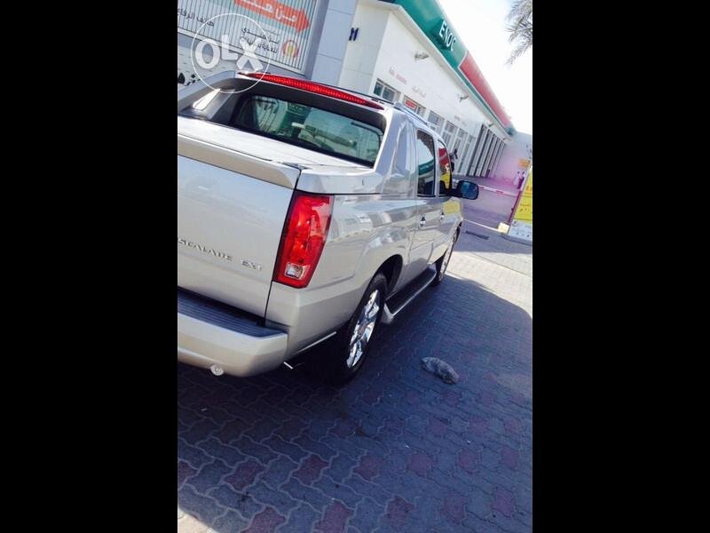 2005 كاديلاك إسكاليد