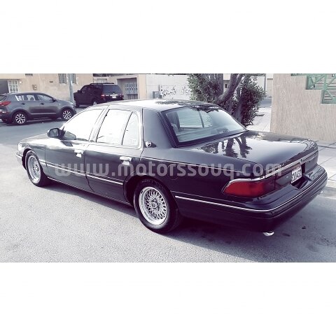 1995 Ford Grand Marquis