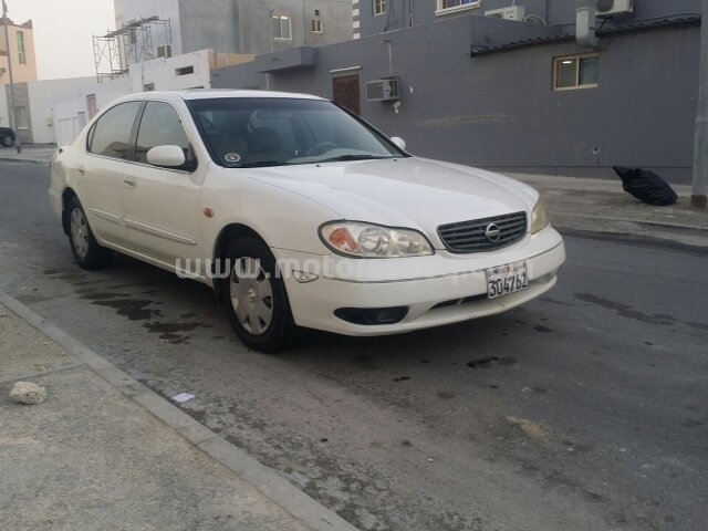 2000 Nissan Maxima