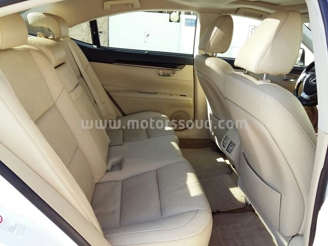 2013 Lexus ES