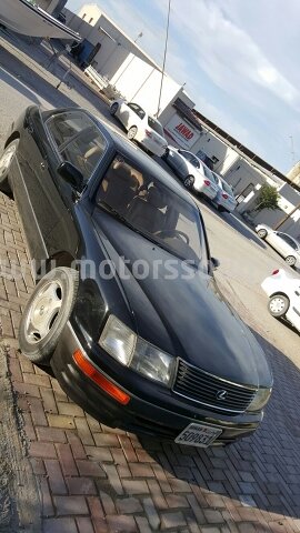1995 Lexus LS